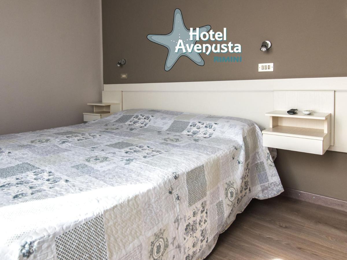 Hotel Avenusta Viserba Di Rimini ภายนอก รูปภาพ